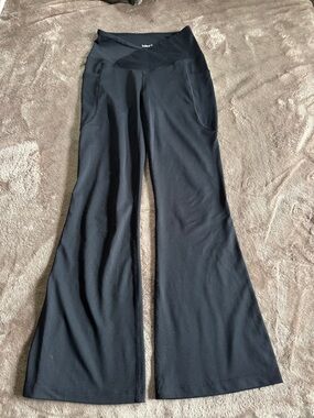 Baleaf Black Girls' Flared Leggings with Side Pockets
